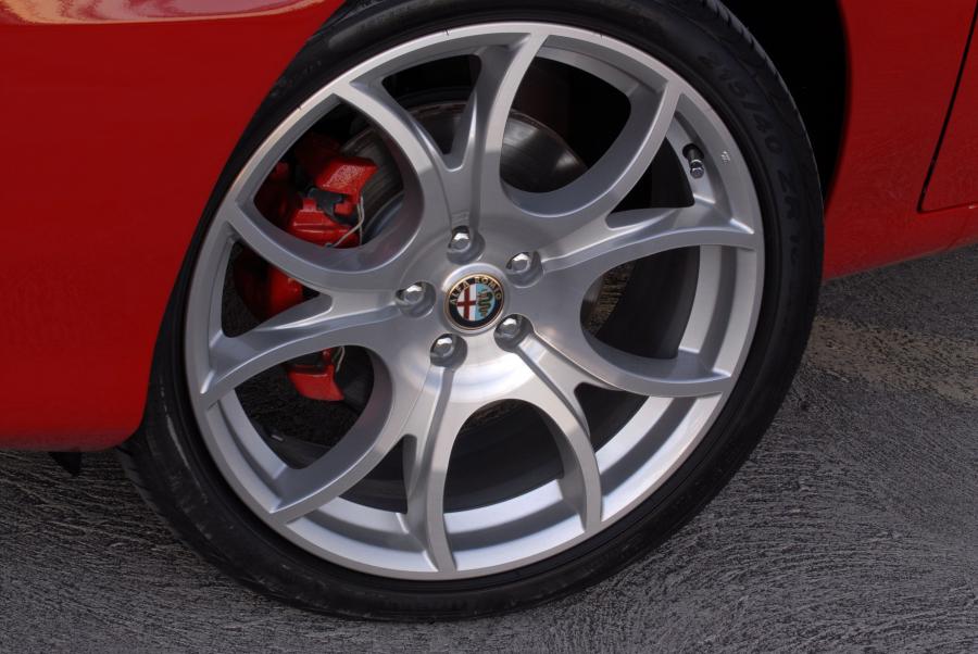 Колеса Alfa Romeo 147 Monza (937B) 2008 года  (фото 10 из 15)